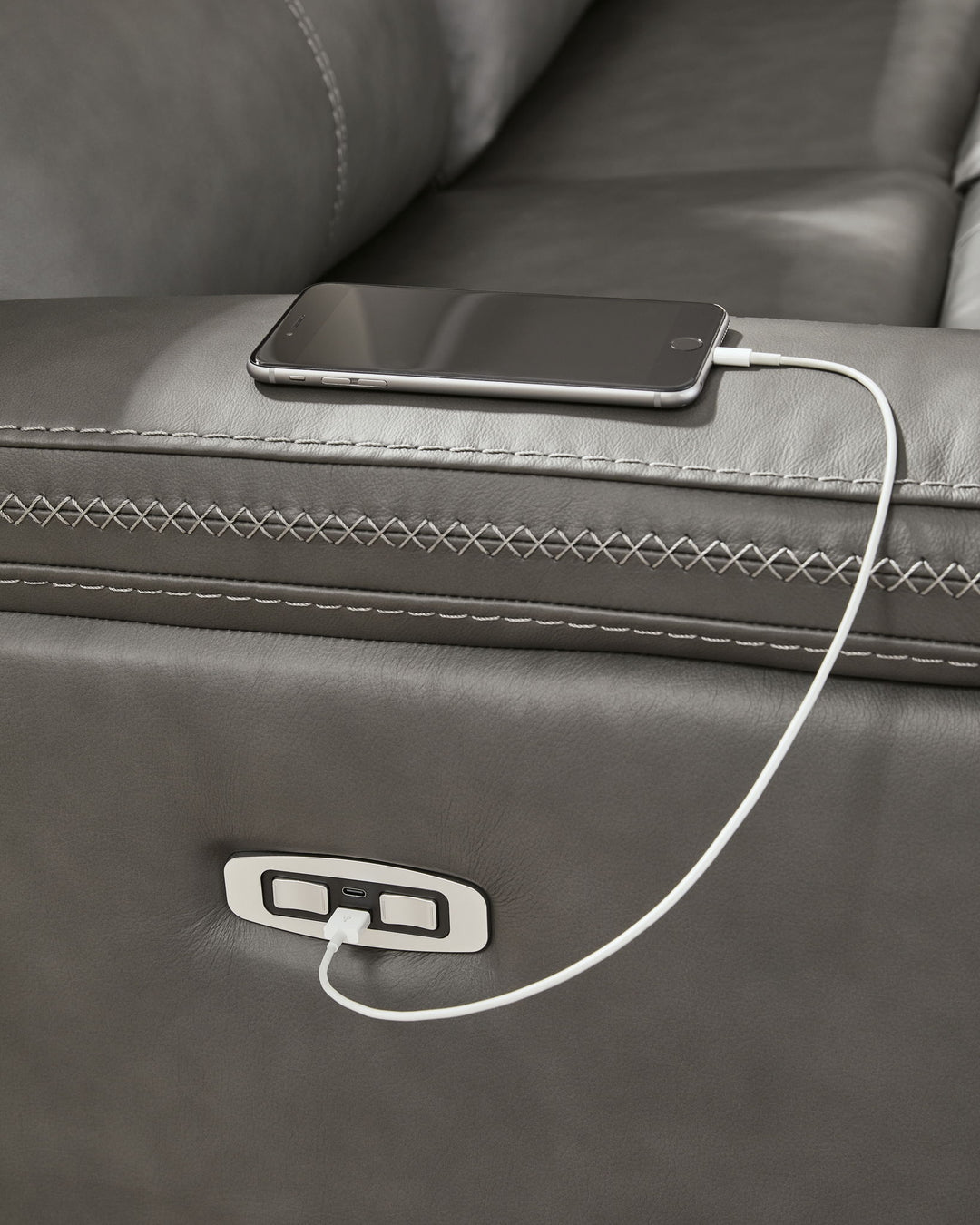 Bleckley - Reclining Sectional