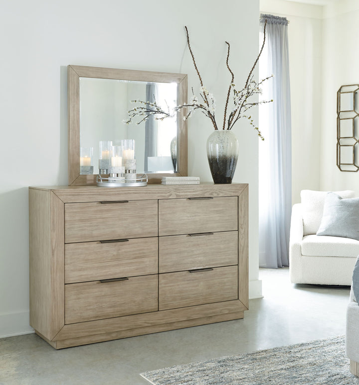 Hennington - Upholstered Bedroom Set