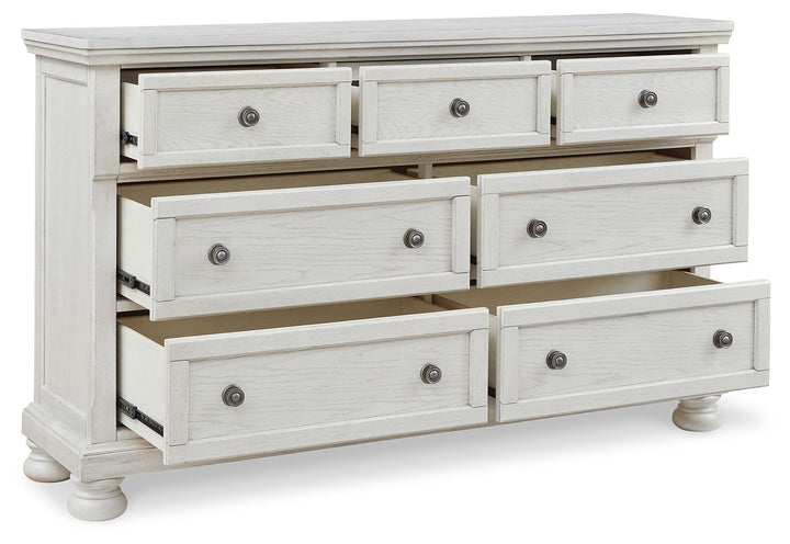 Robbinsdale - Sleigh Bed Set