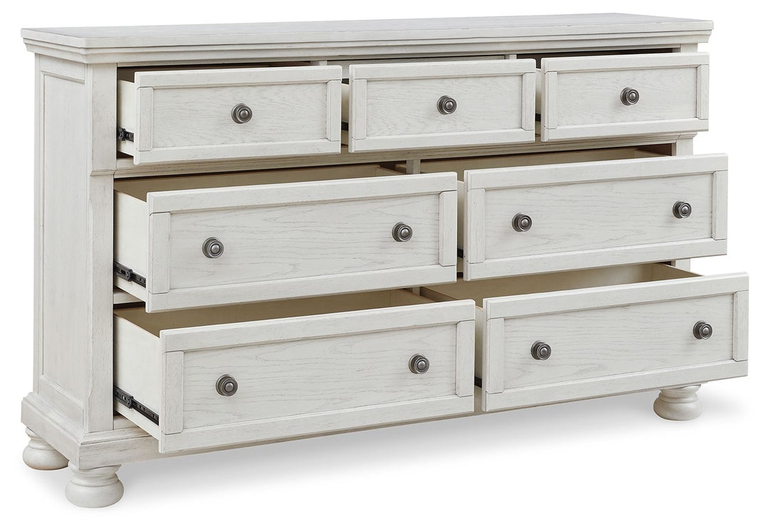 Robbinsdale - Panel Storage Bedroom Set