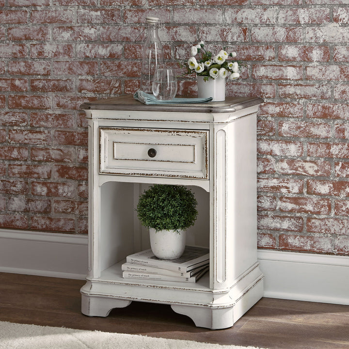Magnolia Manor - 1 Drawer Nightstand - White