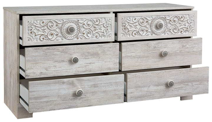 Paxberry - Six Drawer Dresser - Weatherworn - Whitewash