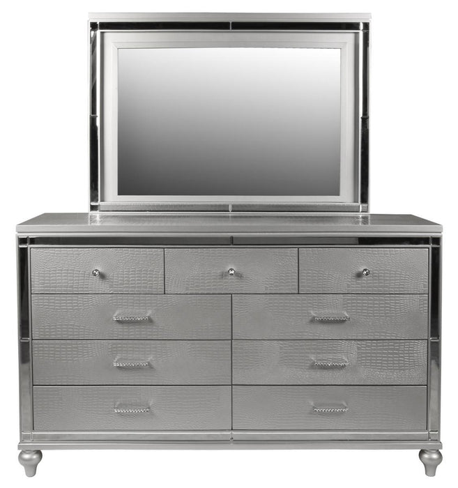 New Classic Furniture Valentino 9 Drawer Dresser in Silver