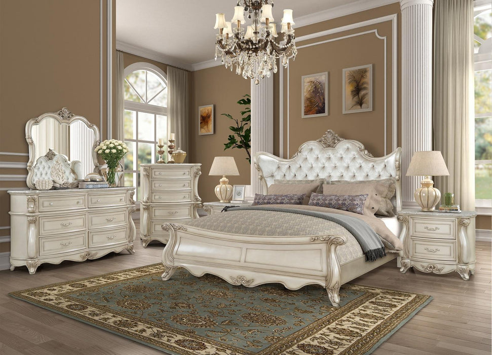 New Classic Furniture Monique Queen Panel Bed in Pearl