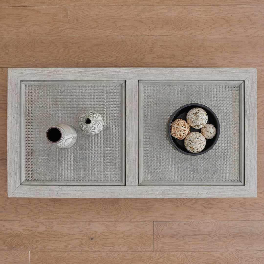 Caruso Heights - Table