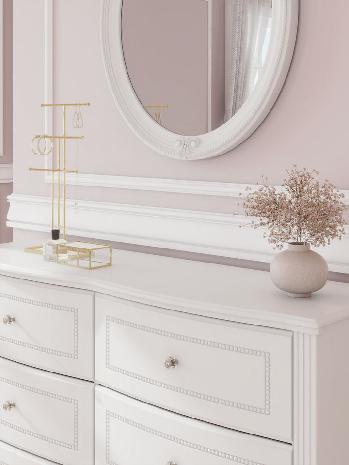 Kozlani - Six Drawer Dresser