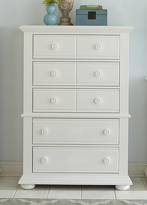 Liberty Furniture Summer House 5 Drawer Chest in Oyster White image